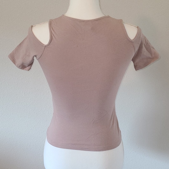 Charlotte Russe cold shoulder crop top - Picture 10 of 10